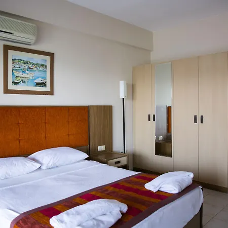 Отель Greenport Bodrum Гюверджинлик